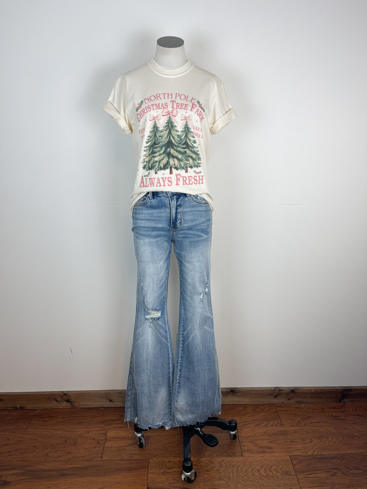 North Pole Christmas Tree Farm Tee in Ivory