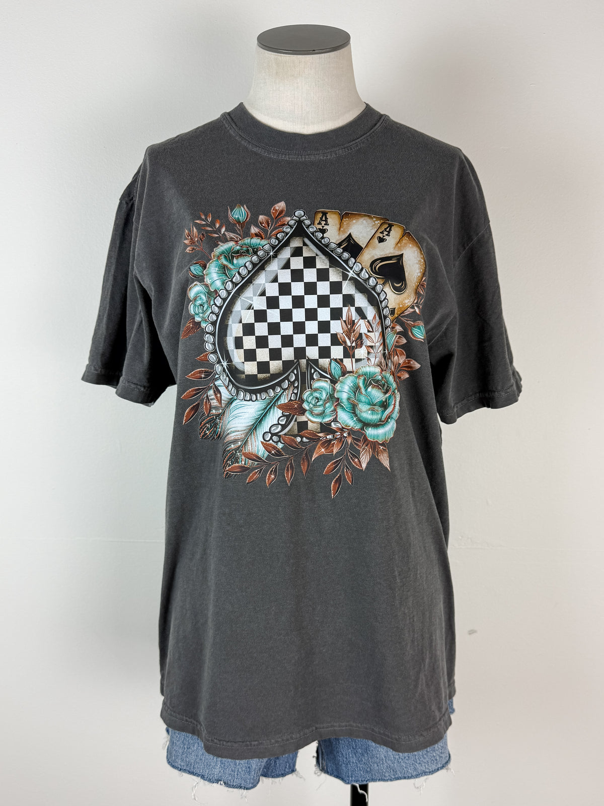 Ali Tee in Charcoal