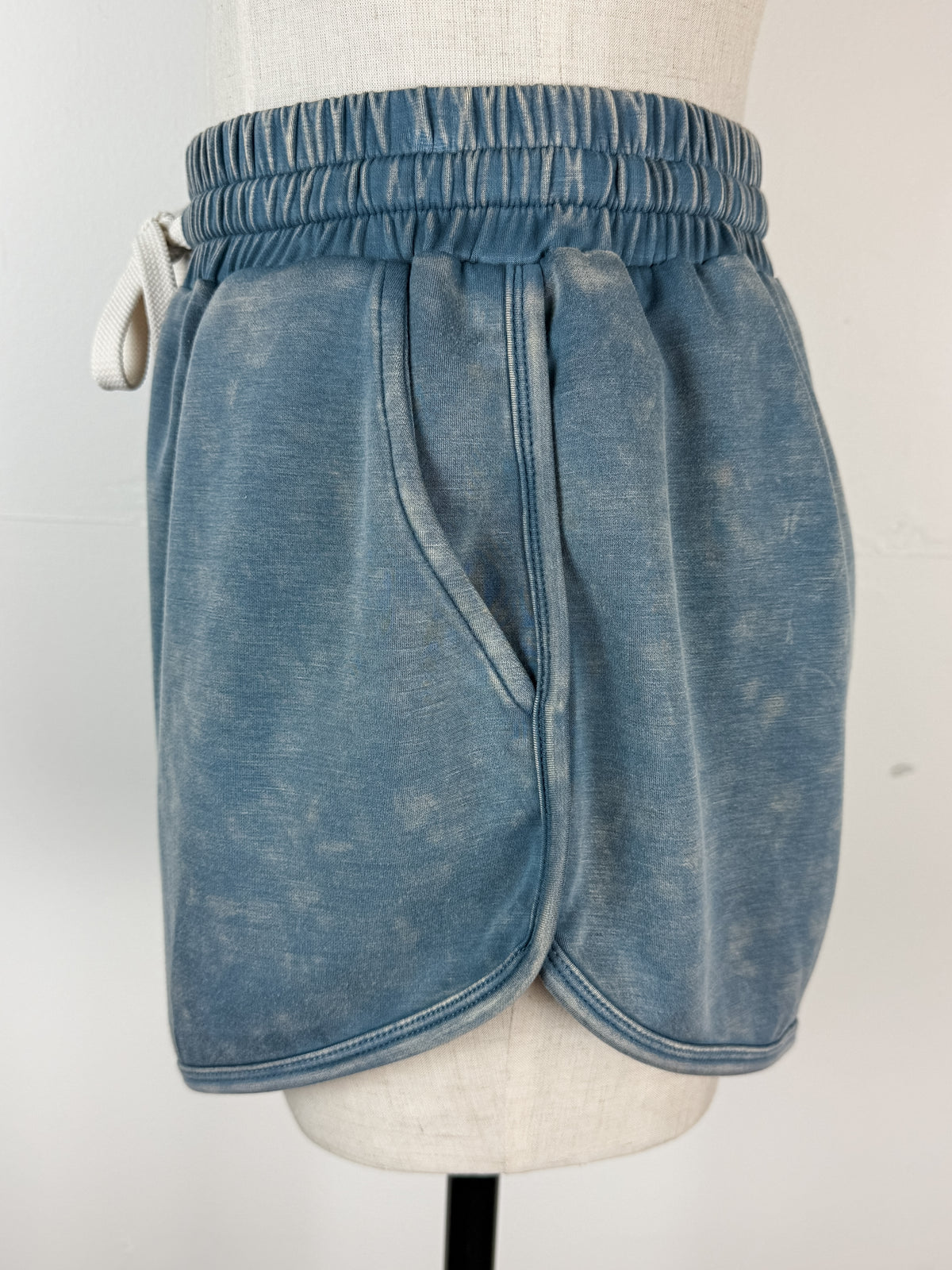 Ari Scuba Top and Shorts Set in Washed Navy
