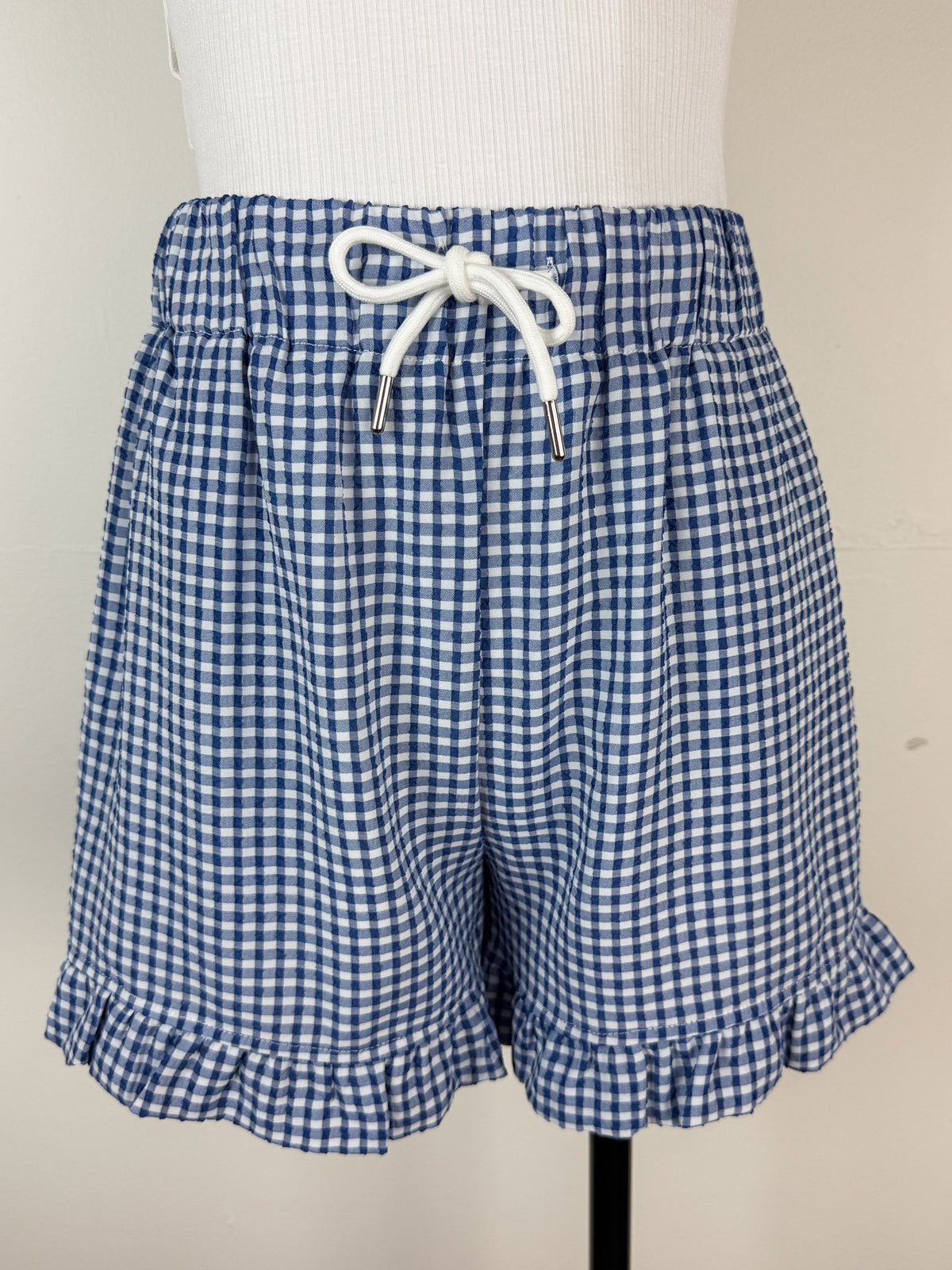 Livy Gingham Short