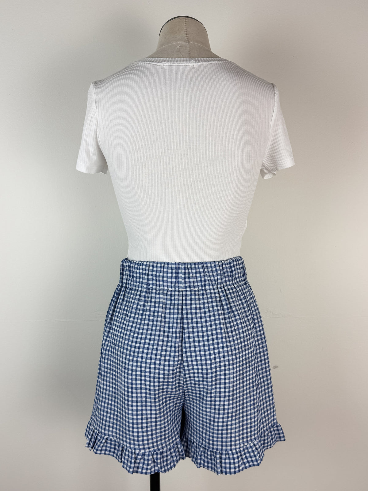 Livy Gingham Short