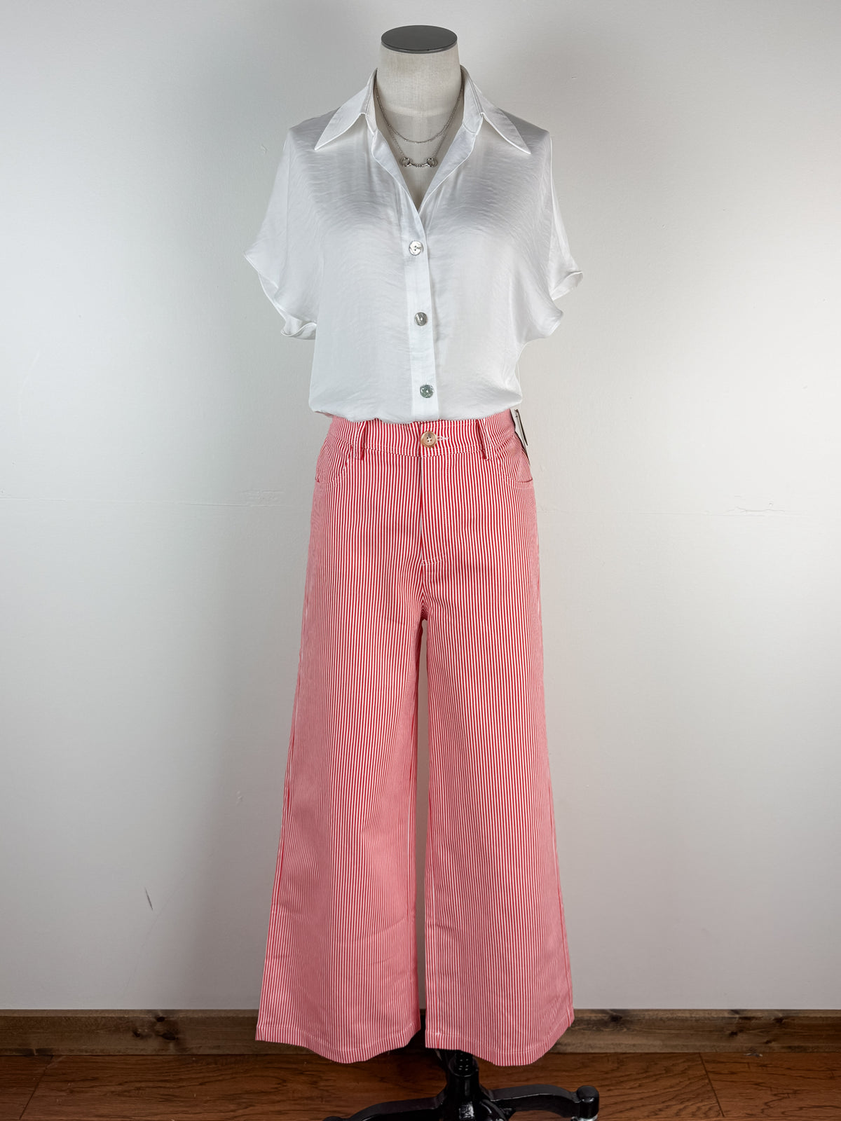 Drew Basic Button Up Blouse in Off White