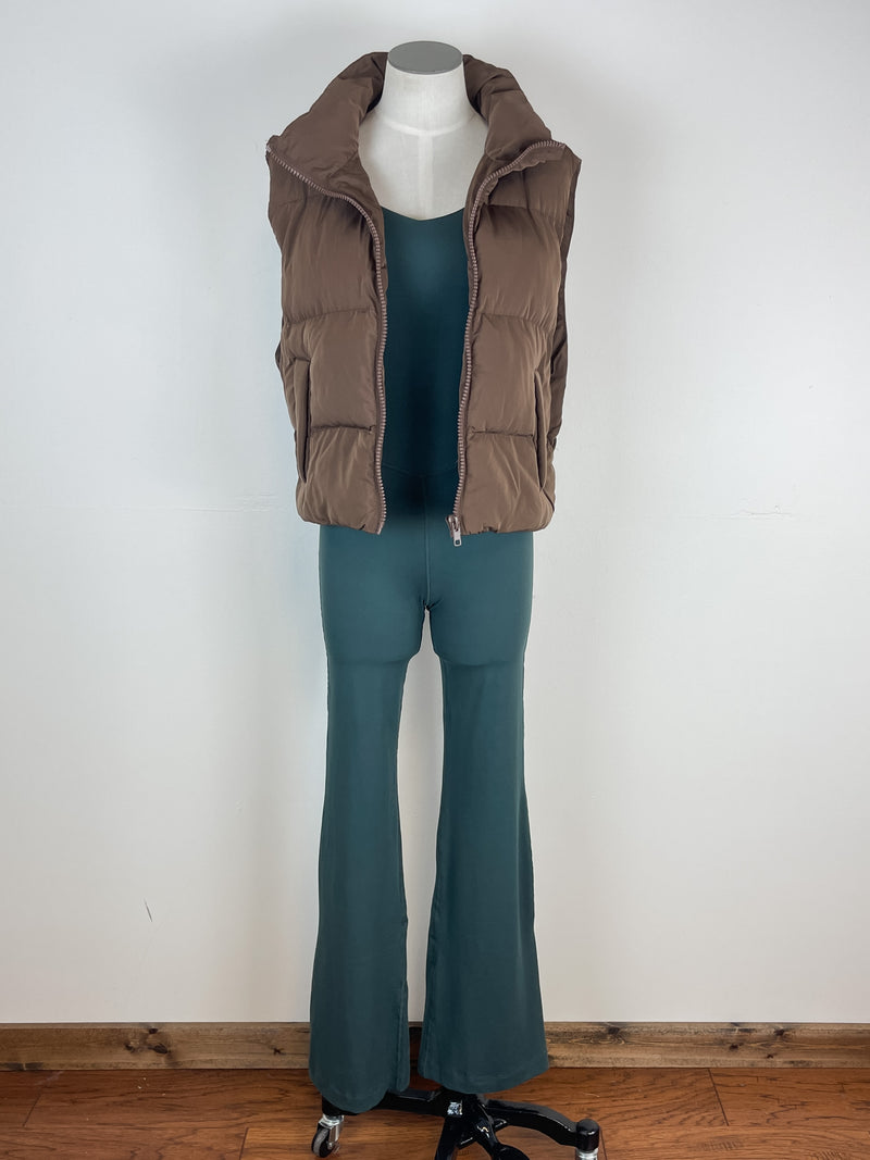Raine Puffer Vest in Chocolate