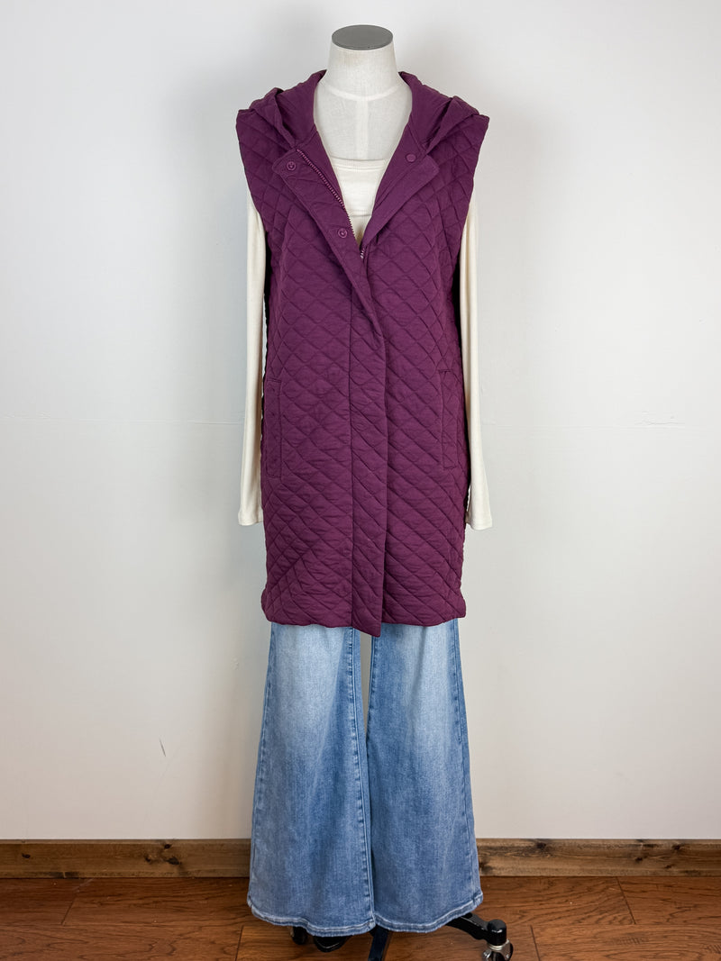 Madelyn Longline Quilted Vest in Plum