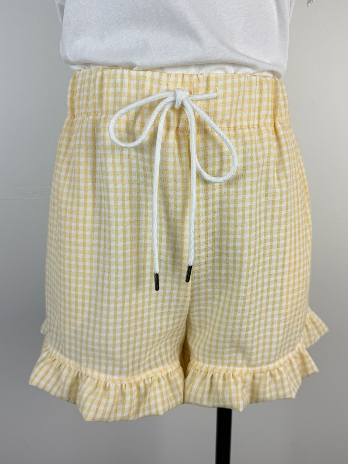 Livy Gingham Short