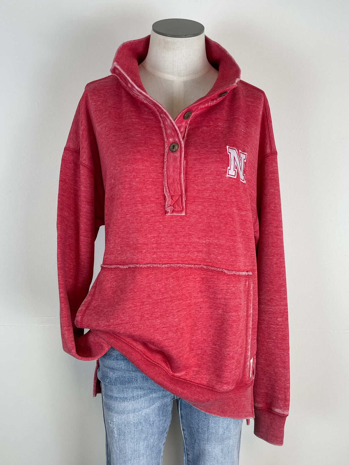 Lauren Henley Pullover in Red