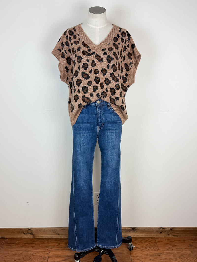 Luna Leopard Sweater Vest in Mocha