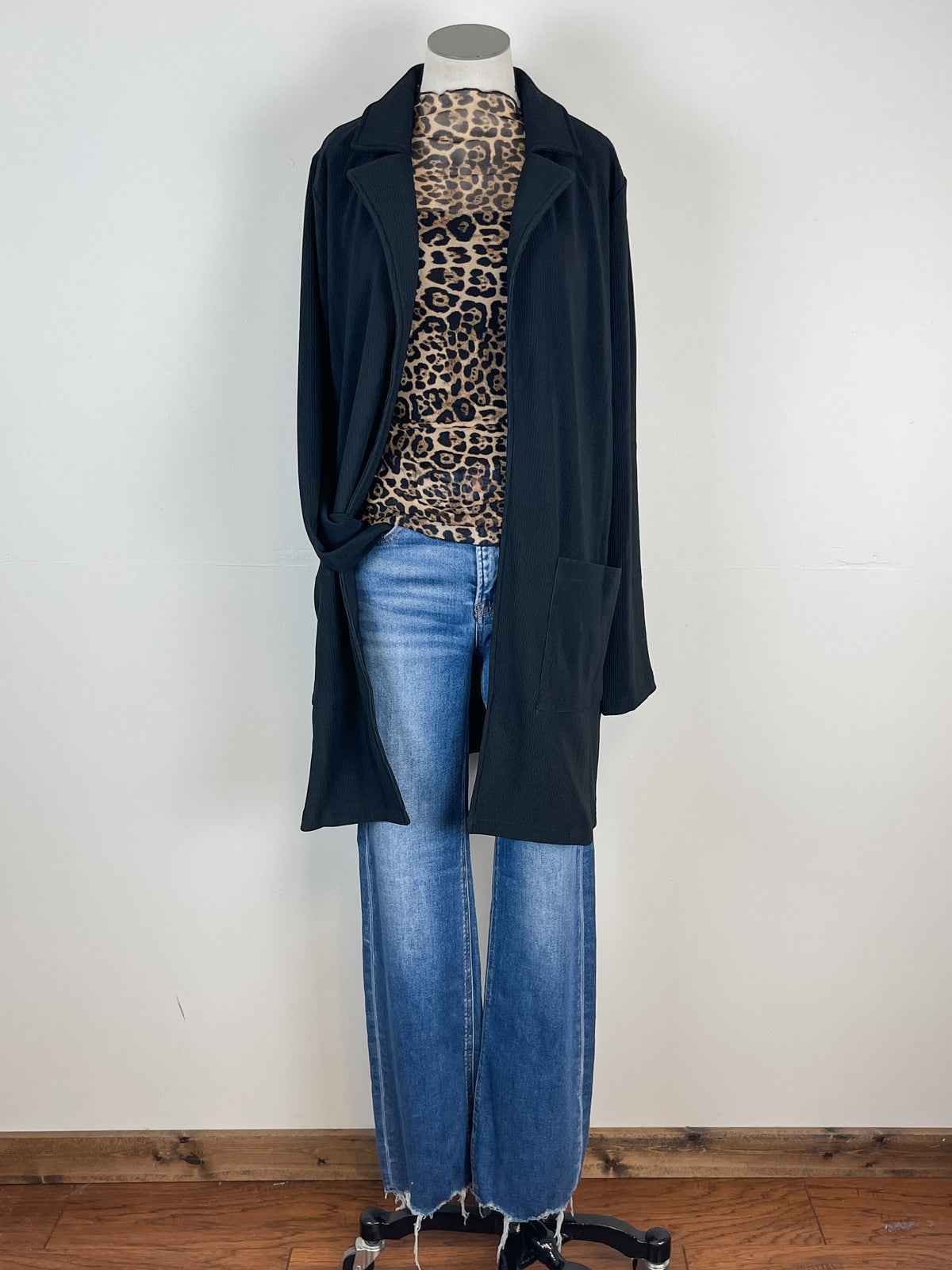 Rebecca Ribbed Long Blazer in Black