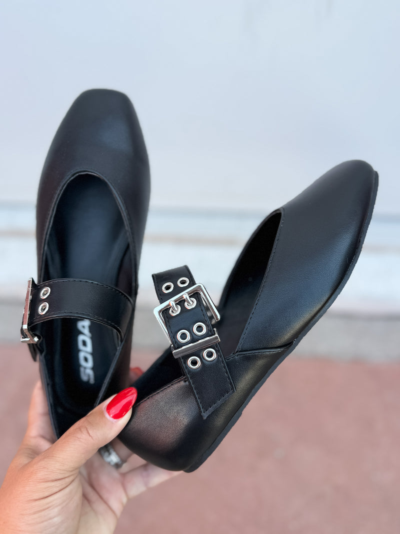 Soda Flats in Black