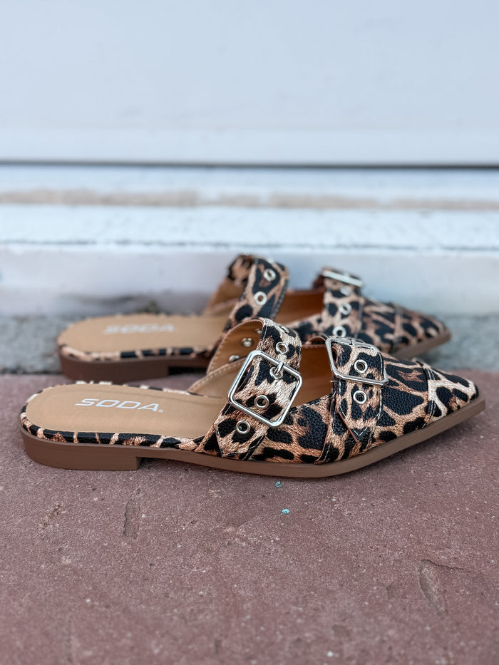 Soda Pointed Toe Flat in Leopard