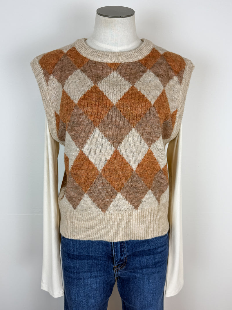 Sloane Sweater Vest in Pumpkin