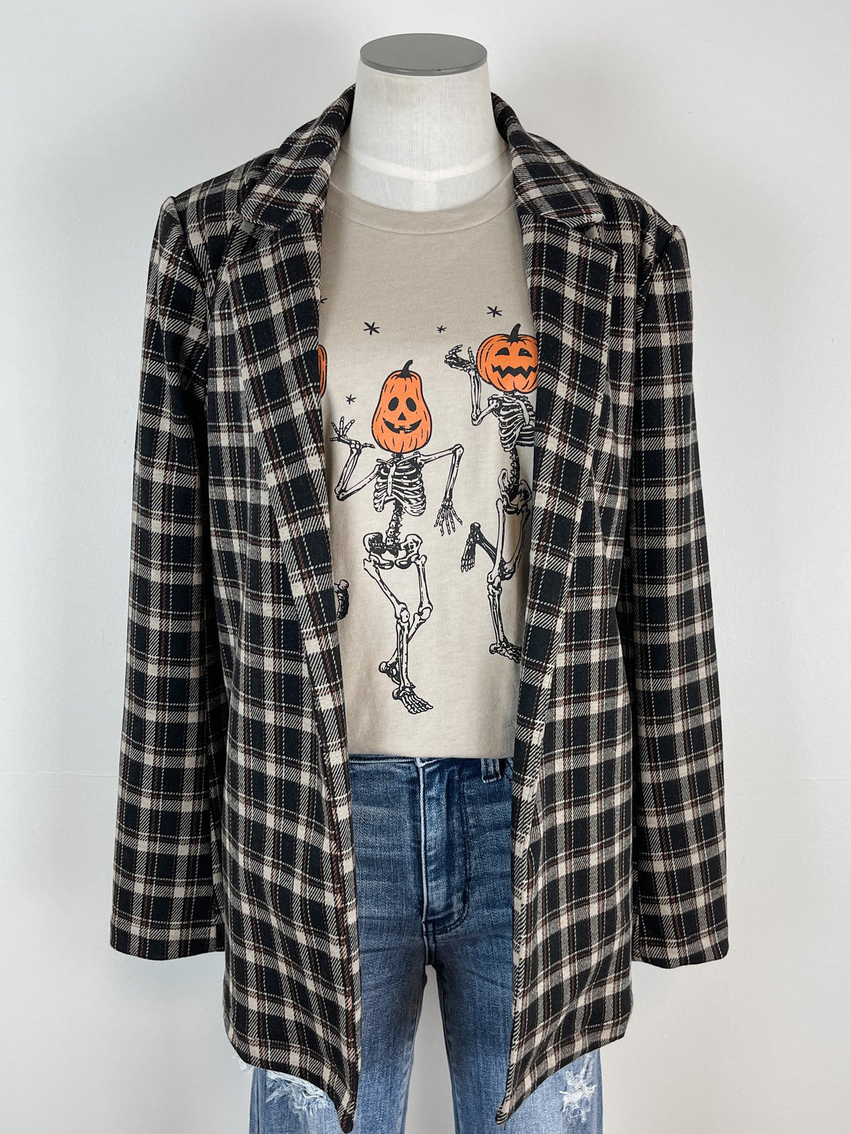 Dancing Skeleton Tee in Sand