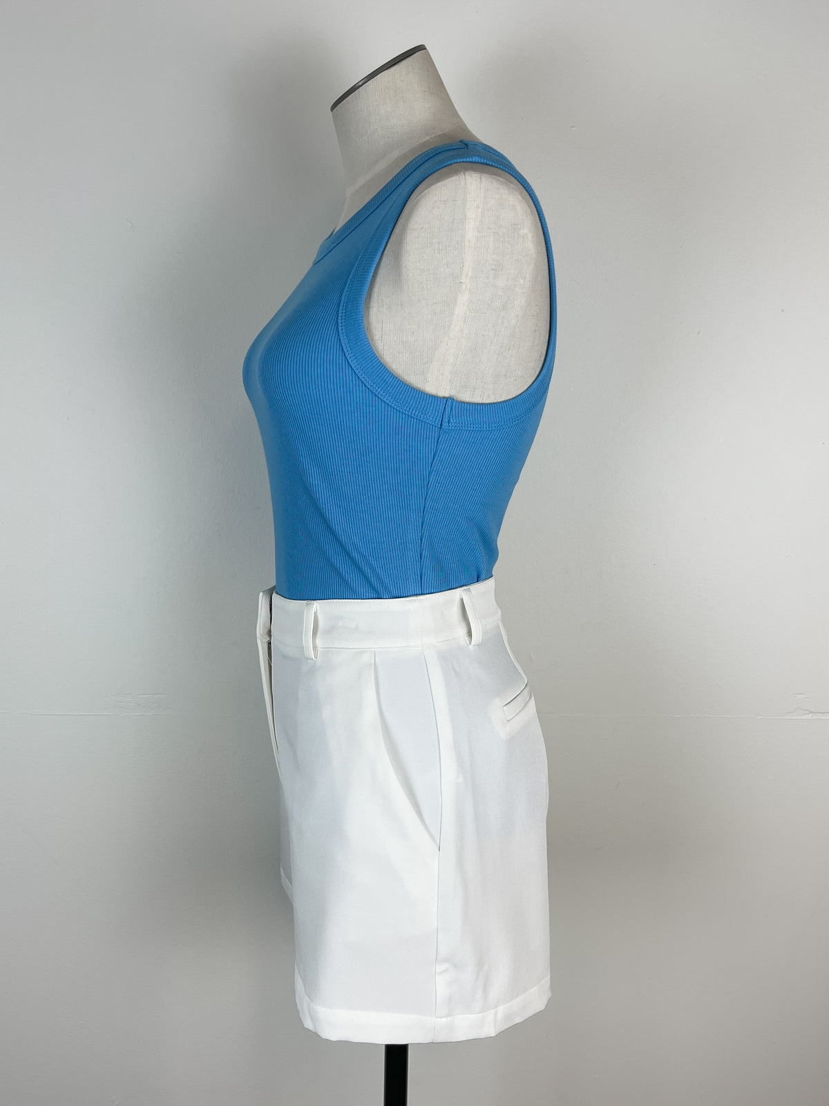 Sylvie Tailored Shorts in White