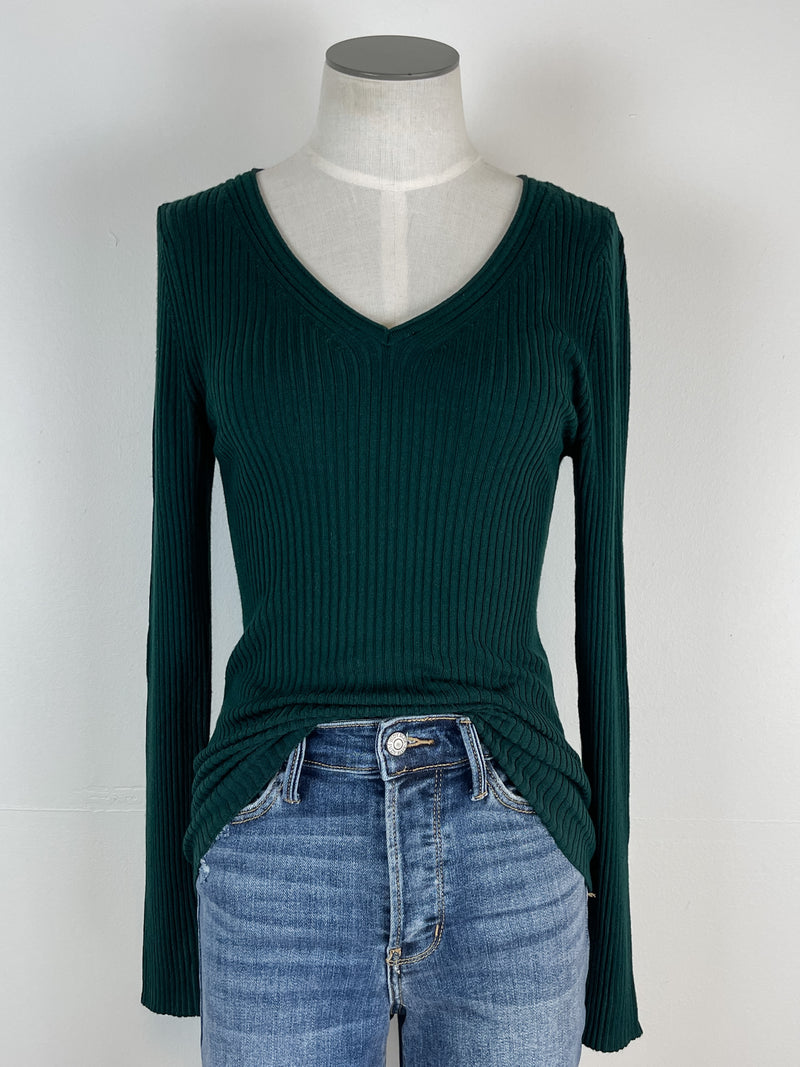 Jayda Ribbed V Neck Sweater in Forest