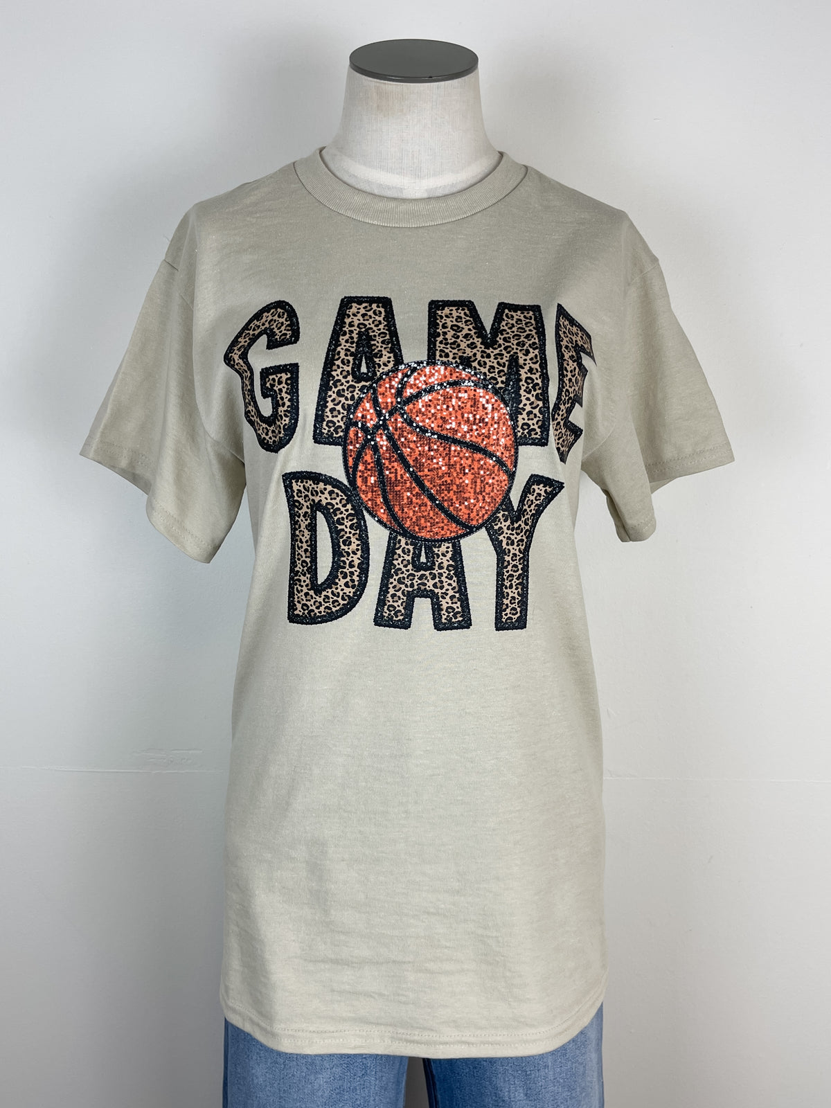 Game Day Basketball Tee in Sand