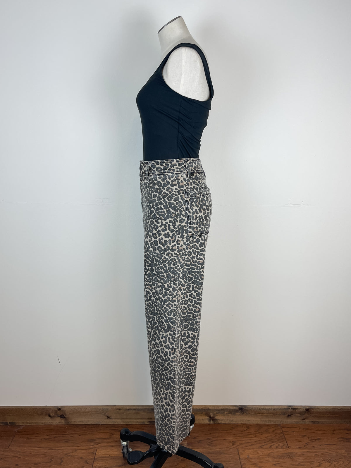 Mya Leopard Print Wide Leg Pant