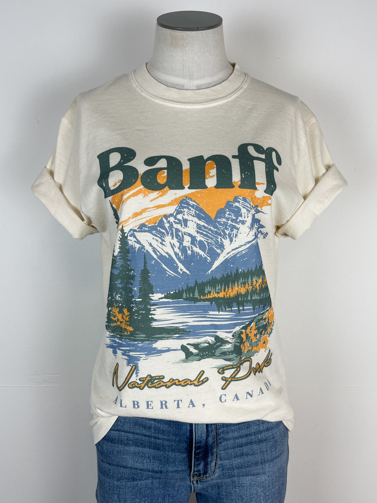 Banff Nation Park Tee in Ivory