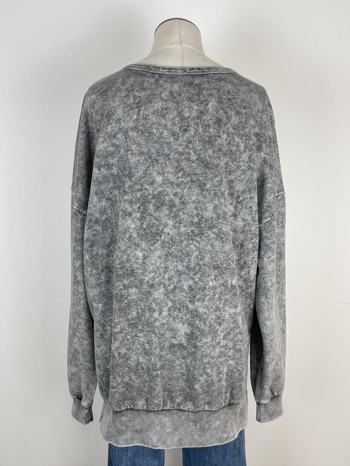 Camila Washed Pullover in Grey