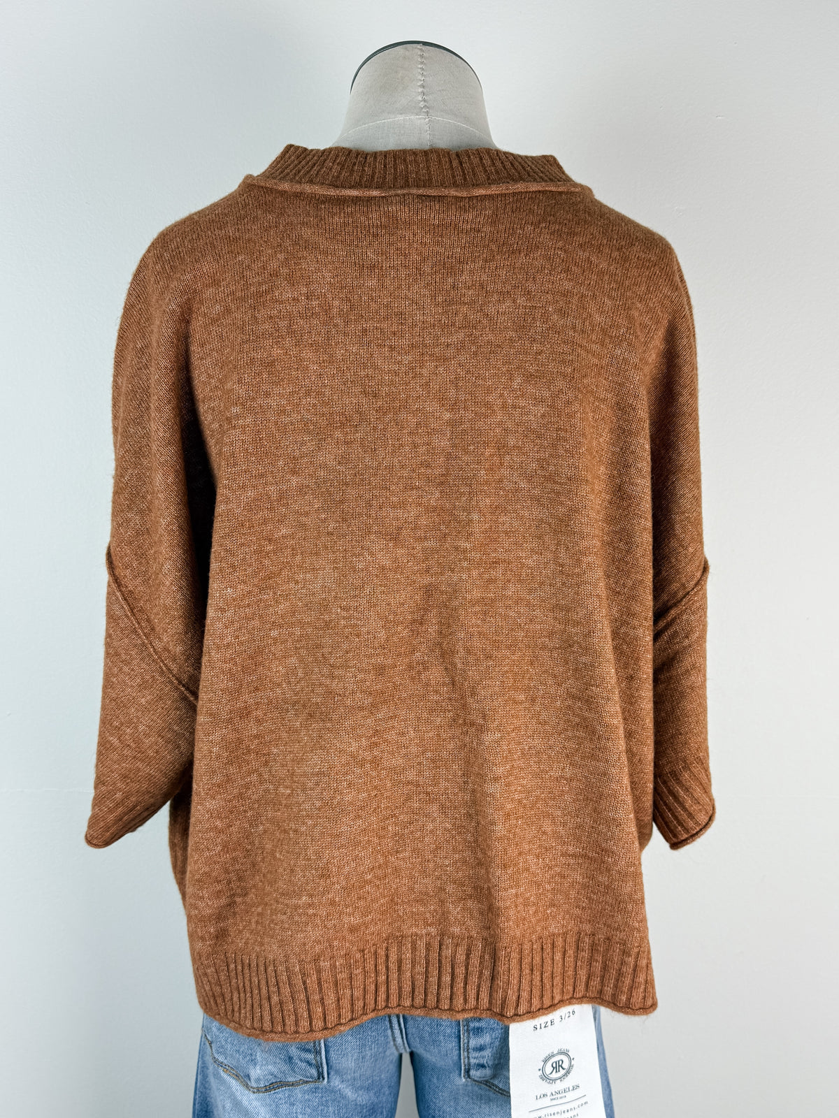 Jessie Horse Shoe Embroidered Top in Cinnaman