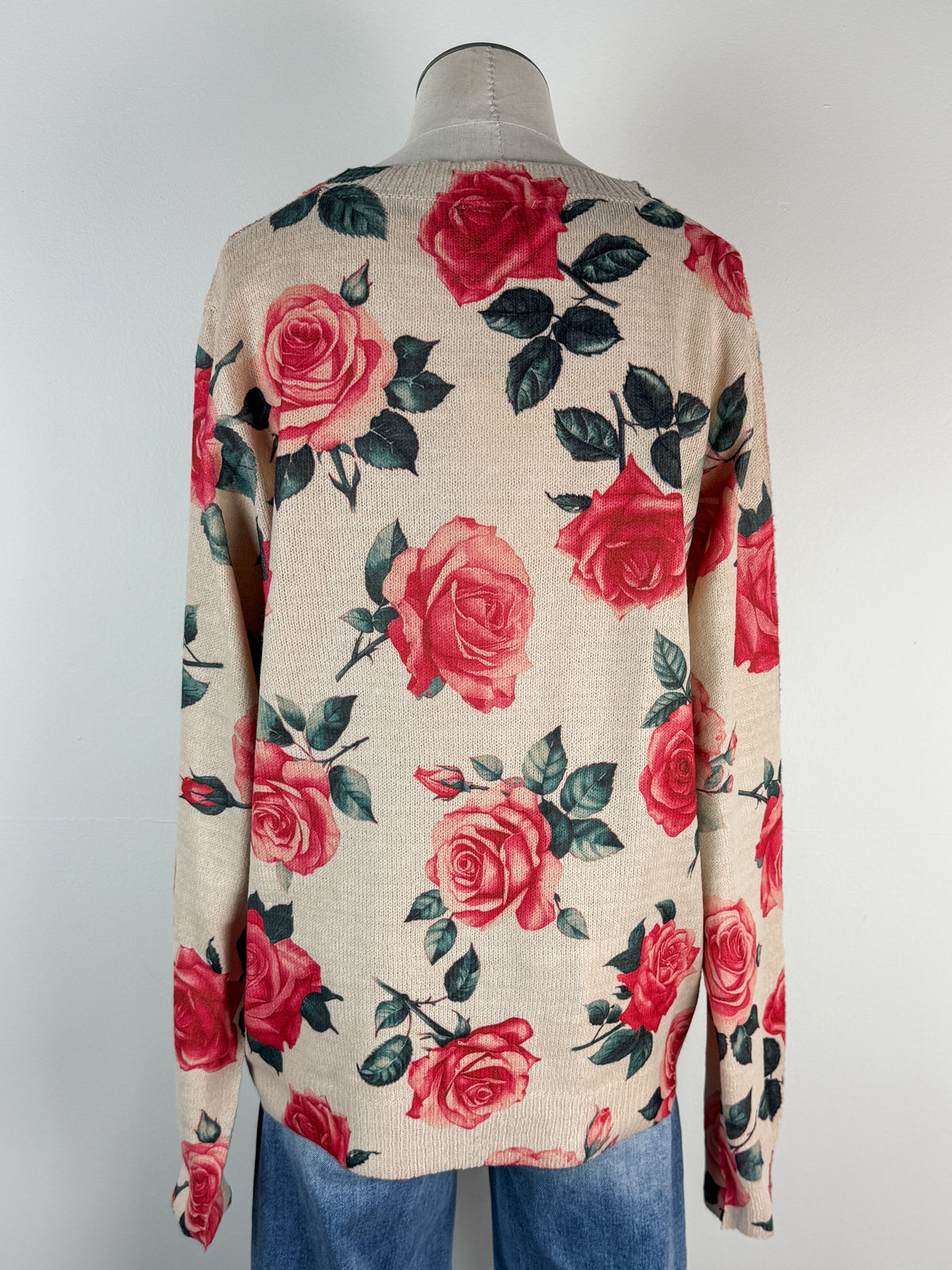 Cassie Rose Sweater in Oatmeal