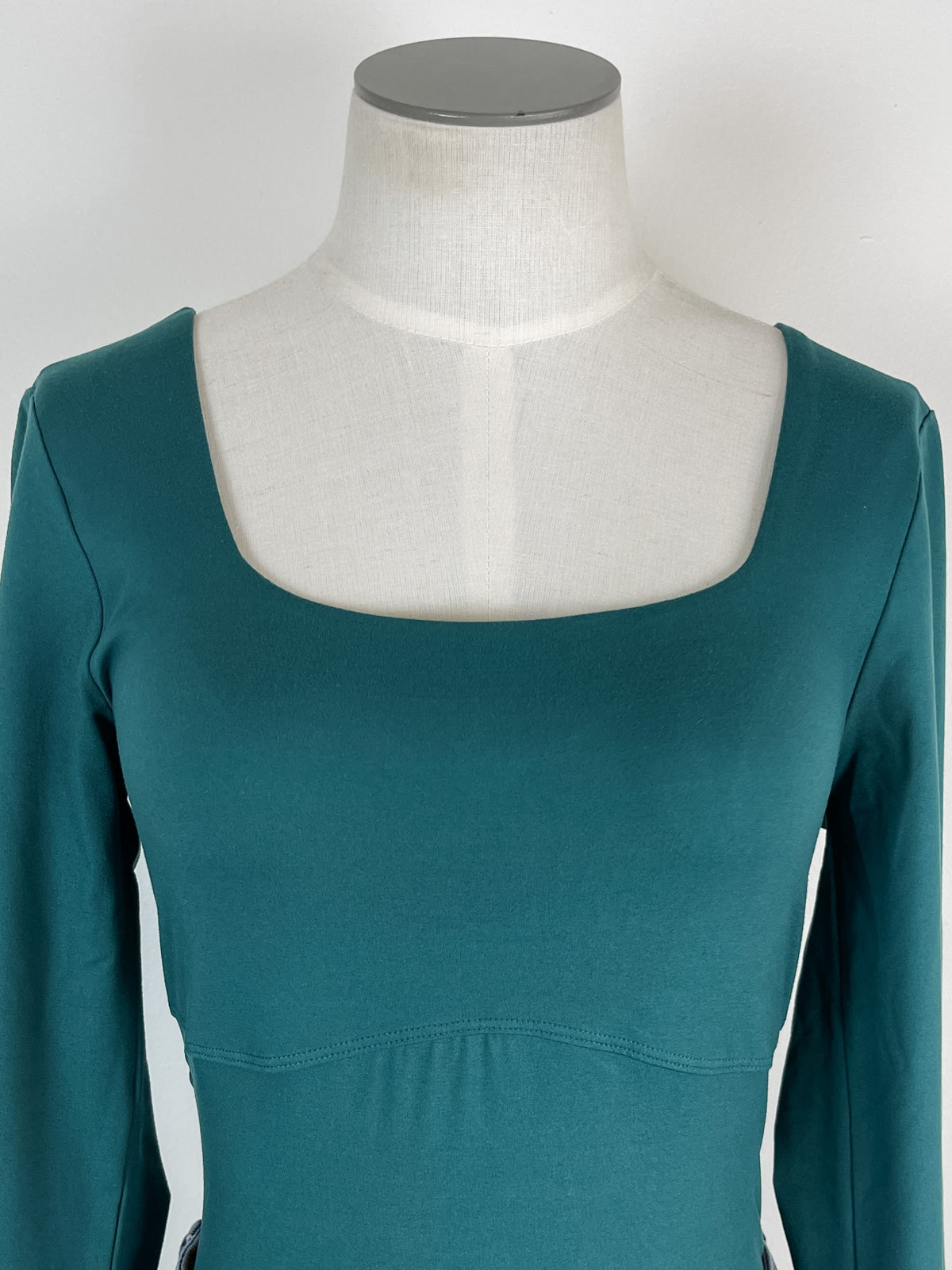 Eve Long Sleeve Bodysuit in Green Jasper