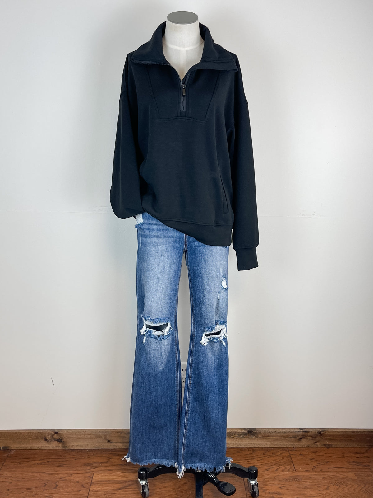 Sawyer 1/4 Zip in Black