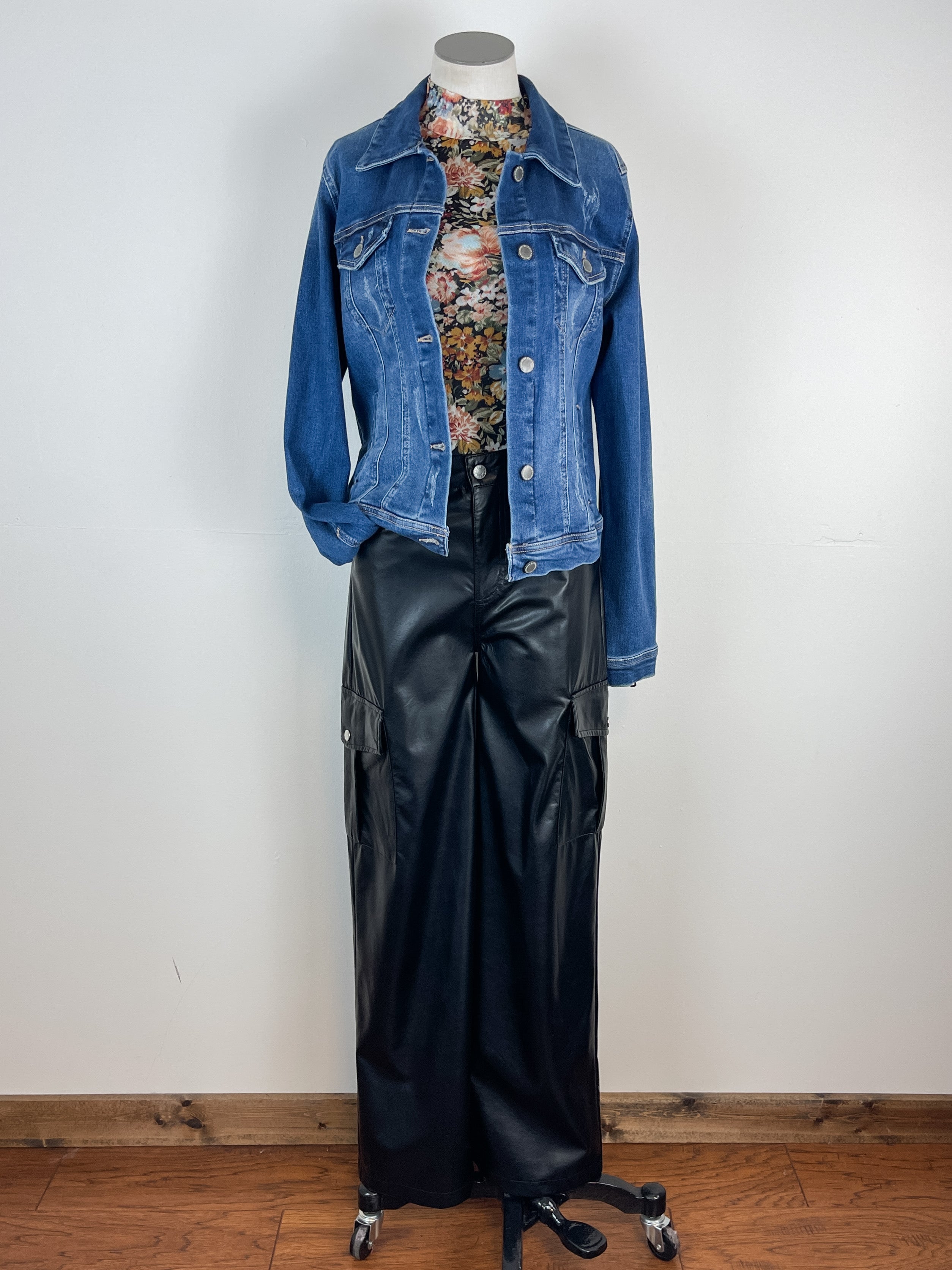 Faux Leather Cargo Pants in Black – Hissy Fit Boutique