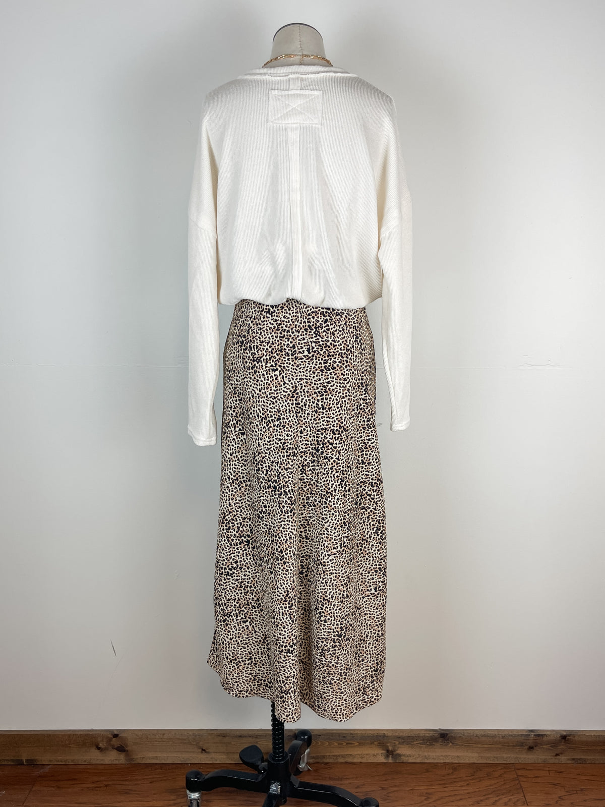 Stevie Leopard Midi Skirt in Tan