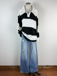 Lanie Collared Sweater in Black/White