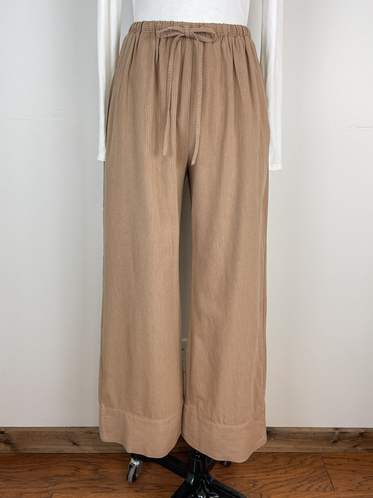 Georgia Pinstriped Wide Leg Pant in Mocha