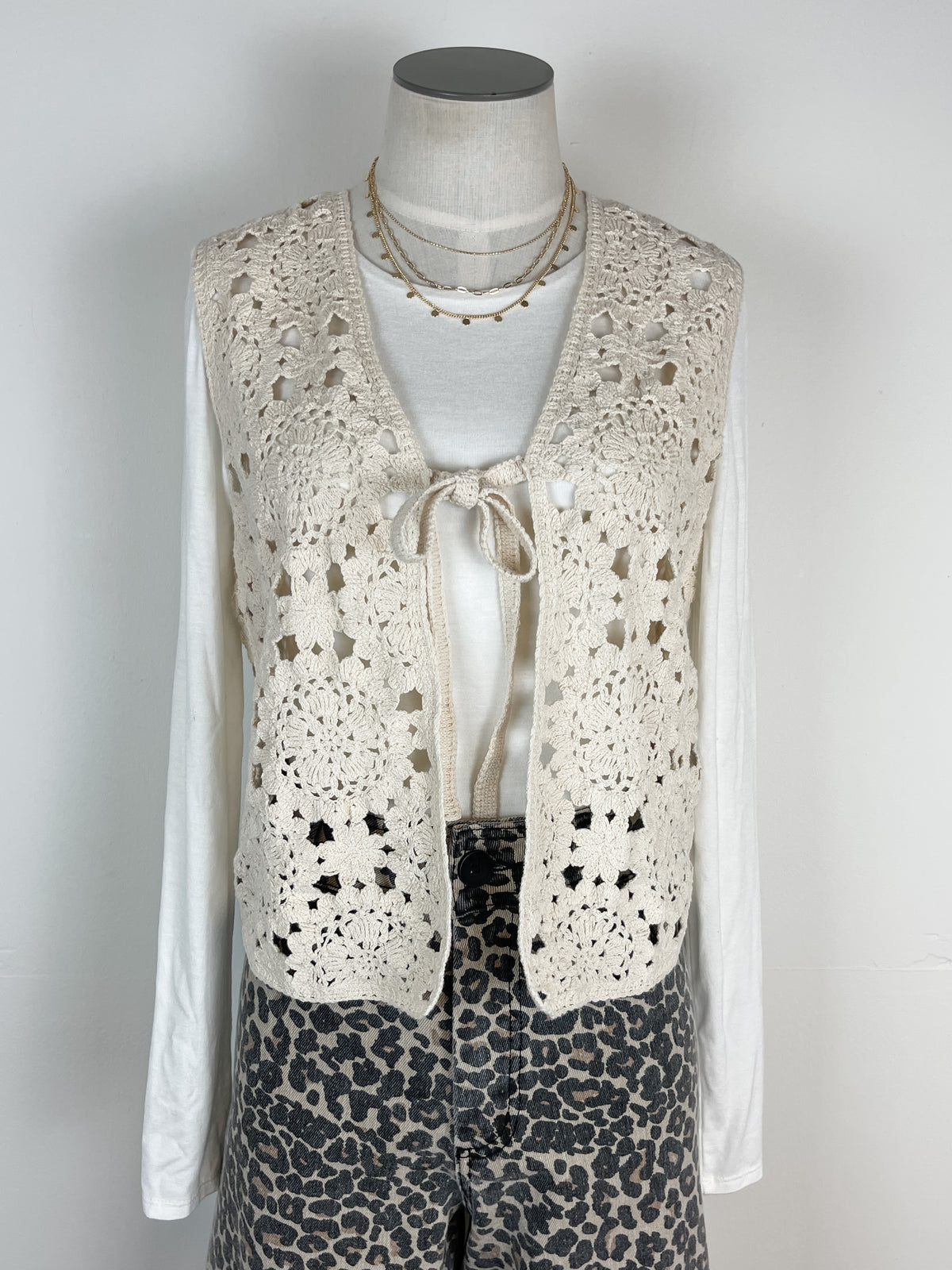 Ivy Crochet Vest in Natural