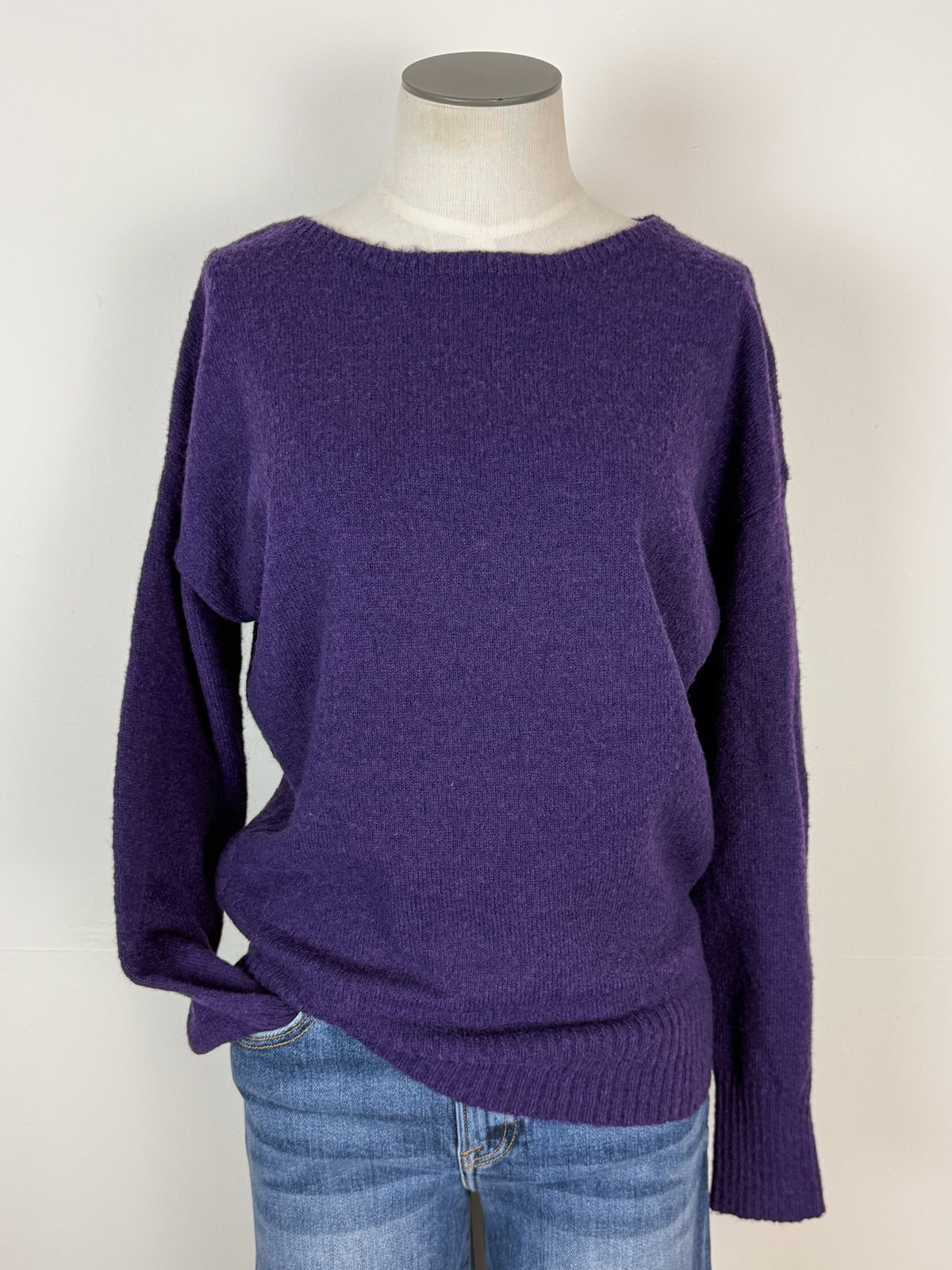 Cora Basic Sweater in Purple