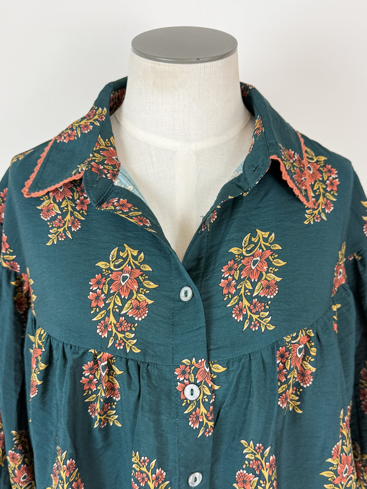 Abigail Blouse in Dark Green