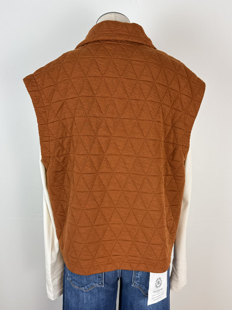 Tori Quilted Vest in Camel