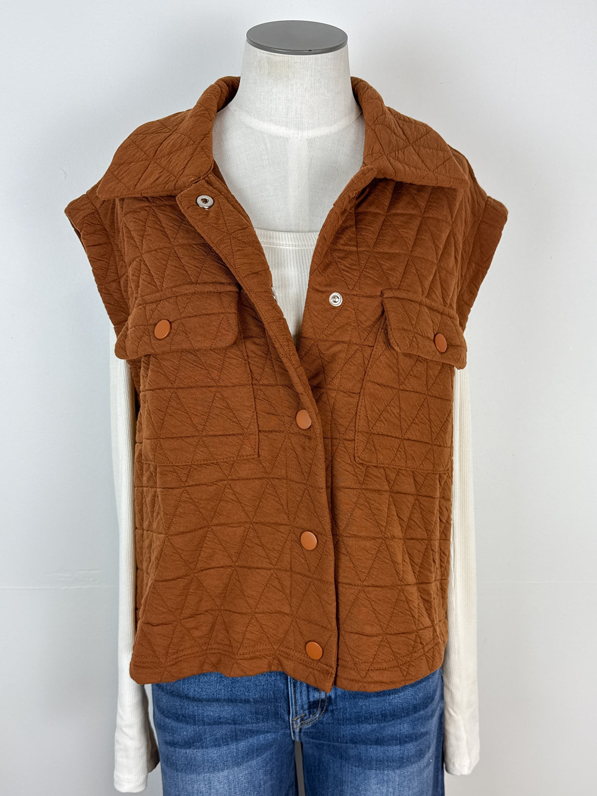 Tori Quilted Vest in Camel
