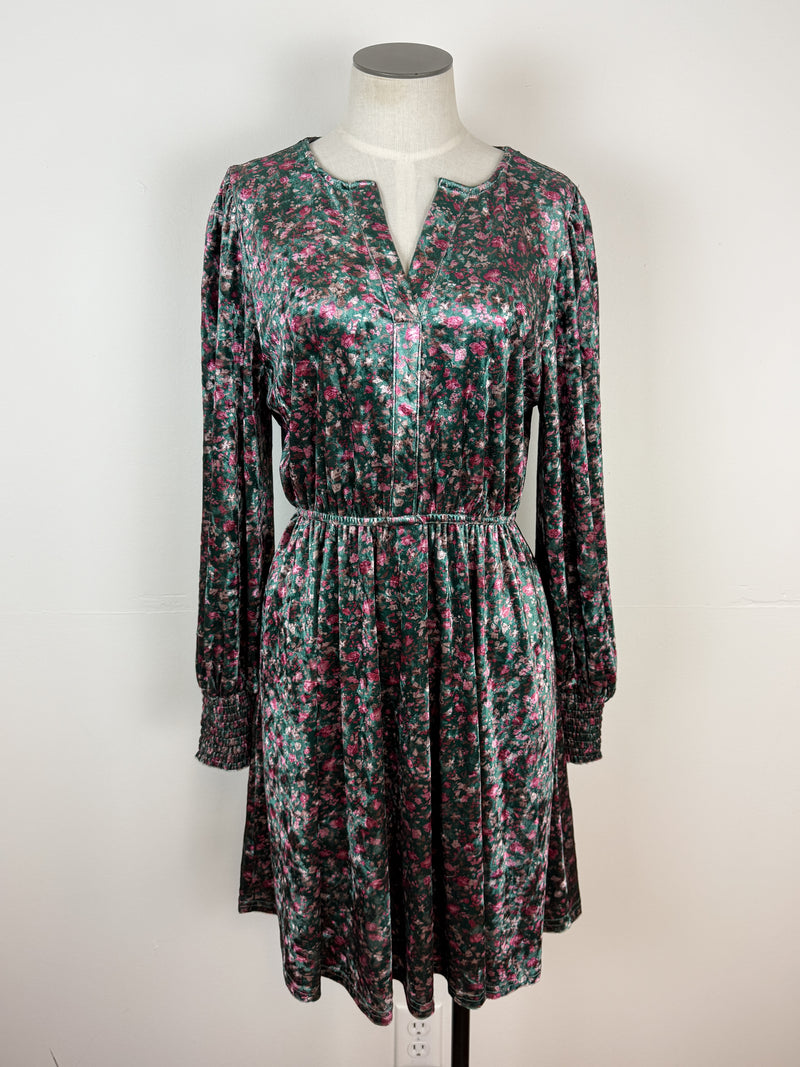 Skylar Floral Velvet Dress in Hunter Green