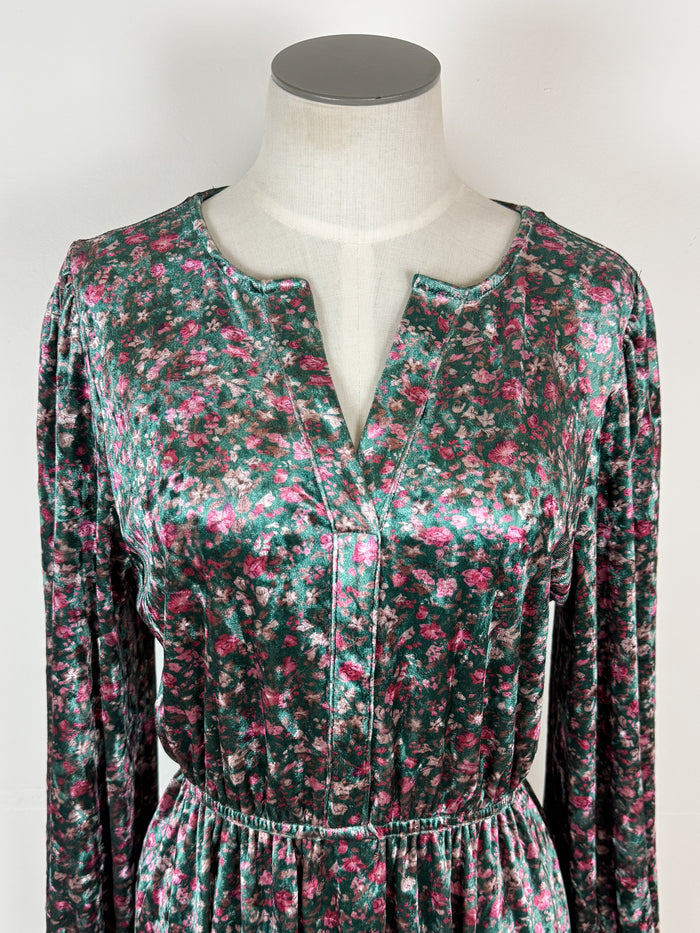 Skylar Floral Velvet Dress in Hunter Green