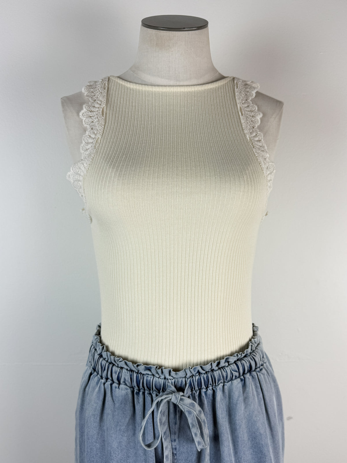 Mary Lace Trimmed Tank in Ivory