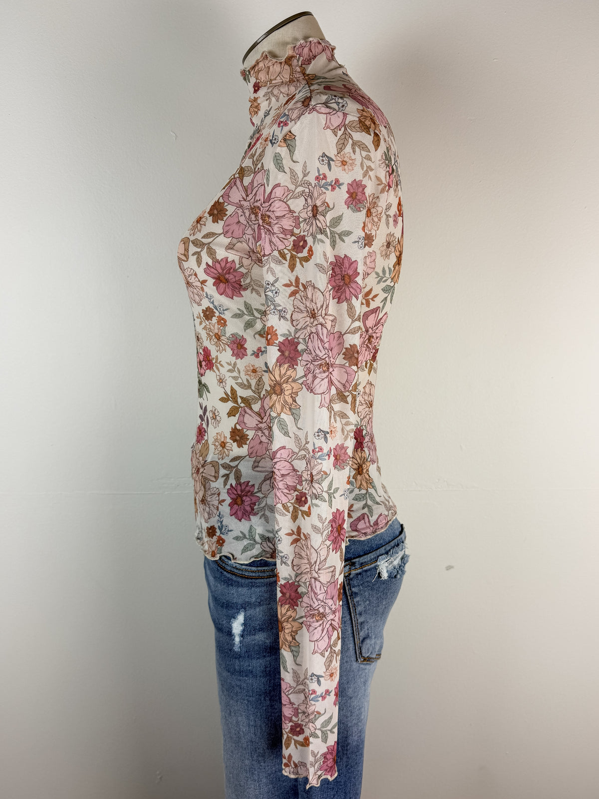 Ayla Floral Mock Neck Mesh Top in Rose