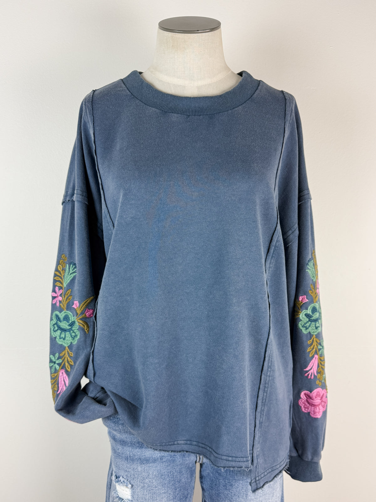 Cora Embroidered Sleeve Top in Washed Navy