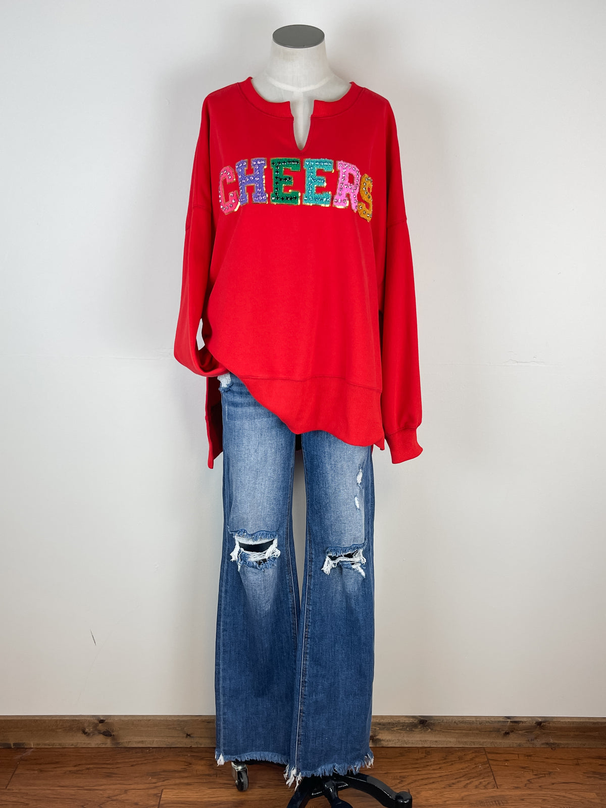 Cheers Oversized V Neck Pullover in Red