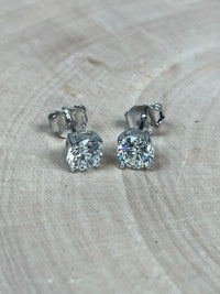 Be-Je Designs 1 Carat CZ Studs