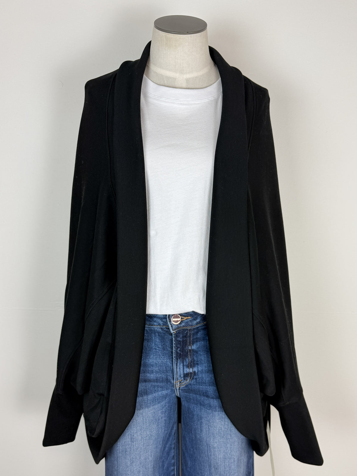 Isabella Cocoon Cardigan in Black