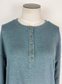 Emilia Henley Top in Teal