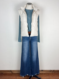 Marcy Puffer Vest in Ecru