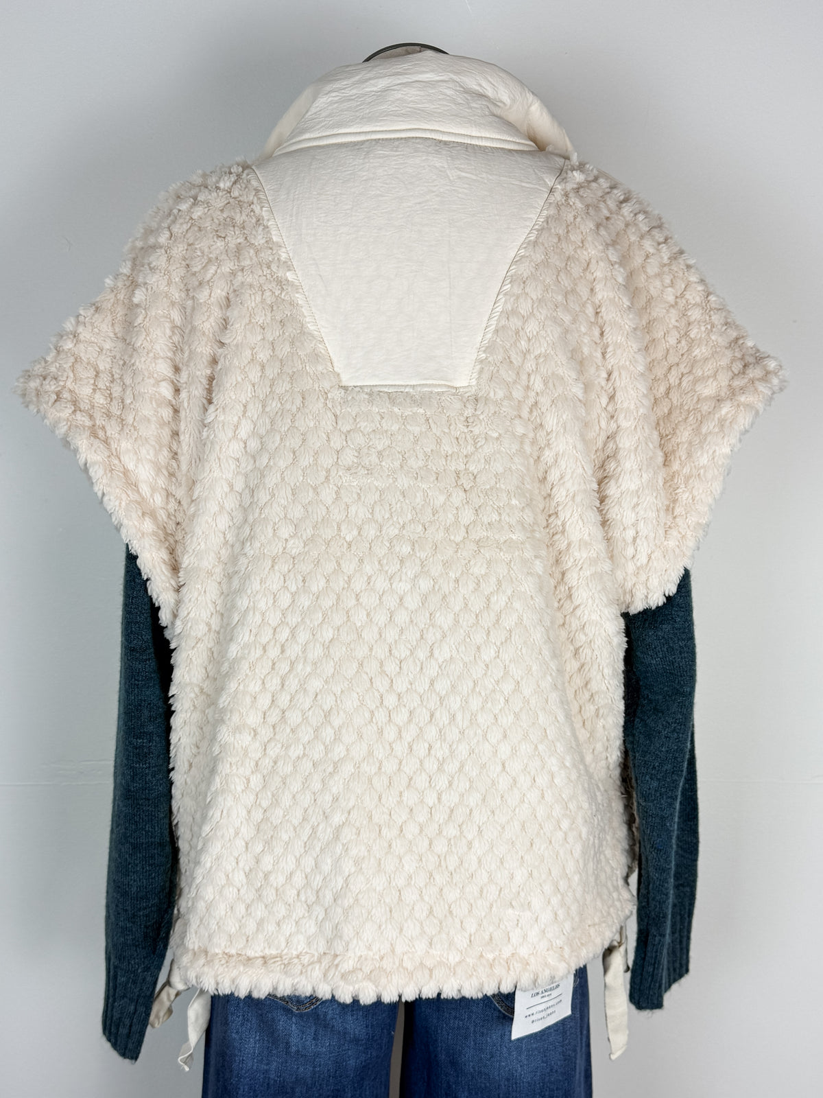 Lindy Sherpa Vest in Ecru