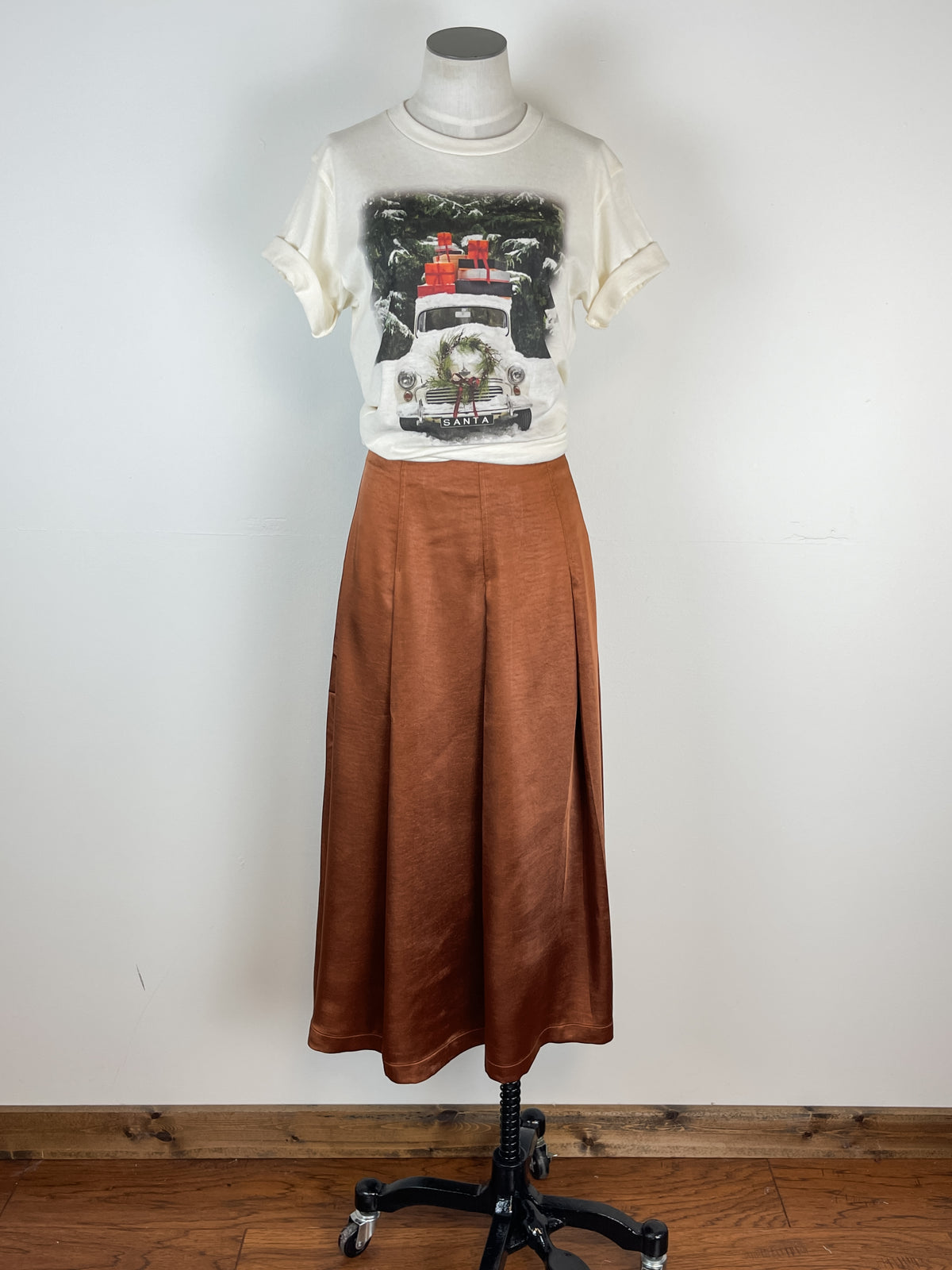 Christmas Truck Tee in Natural