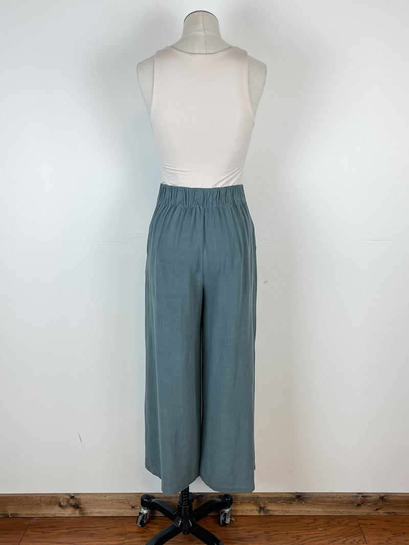 Sydney Linen Cropped Pant in Spruce