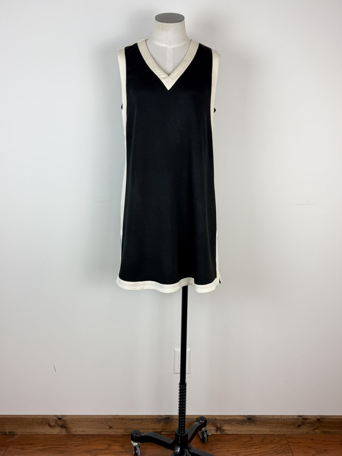 Blair V Neck Dress in Black