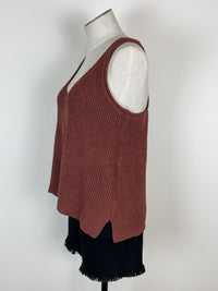 Brooke Knit V Neck Tank in Chestnut